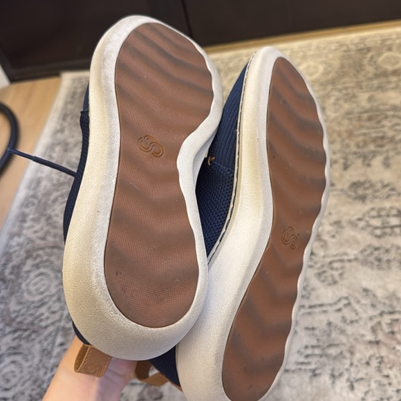 Clarks Cloudsteppers shoes - Picture 5 of 7